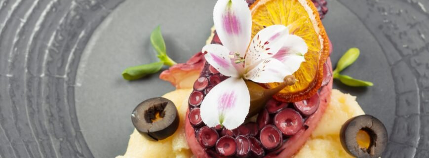 appetizing-octopus-with-baked-potatoes-2026-01-08-08-00-14-utc (1) appetizing-octopus-with-baked-potatoes-2026-01-08-08-00-14-utc (1)